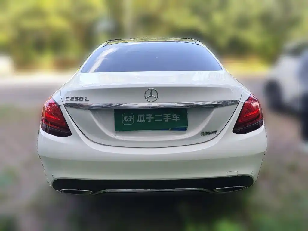 Mercedes-Benz C-Class — миниатюра 3