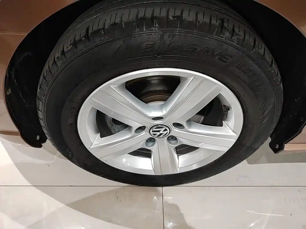 Volkswagen Lamando — миниатюра 23