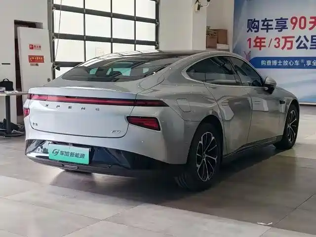XPeng P7 — миниатюра 7