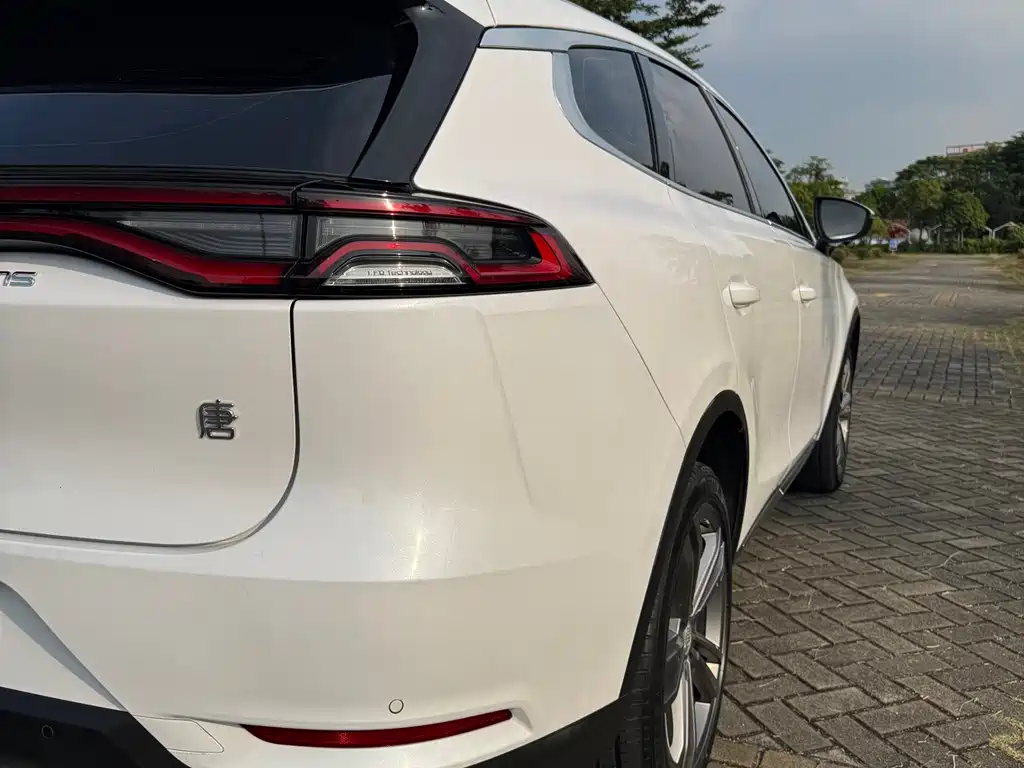 BYD Tang — миниатюра 9