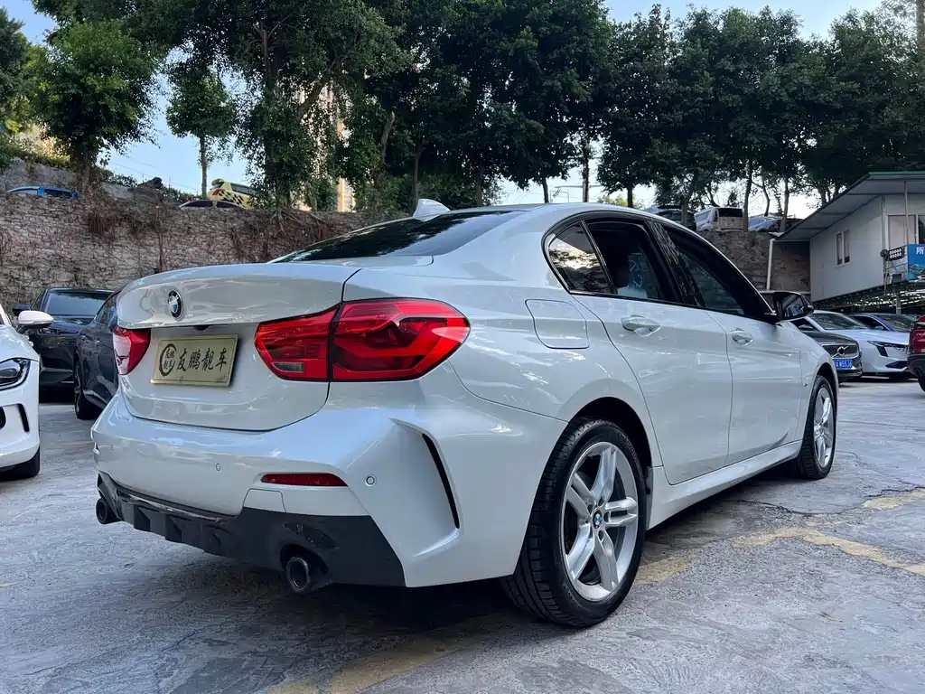 BMW 1 Series — миниатюра 21