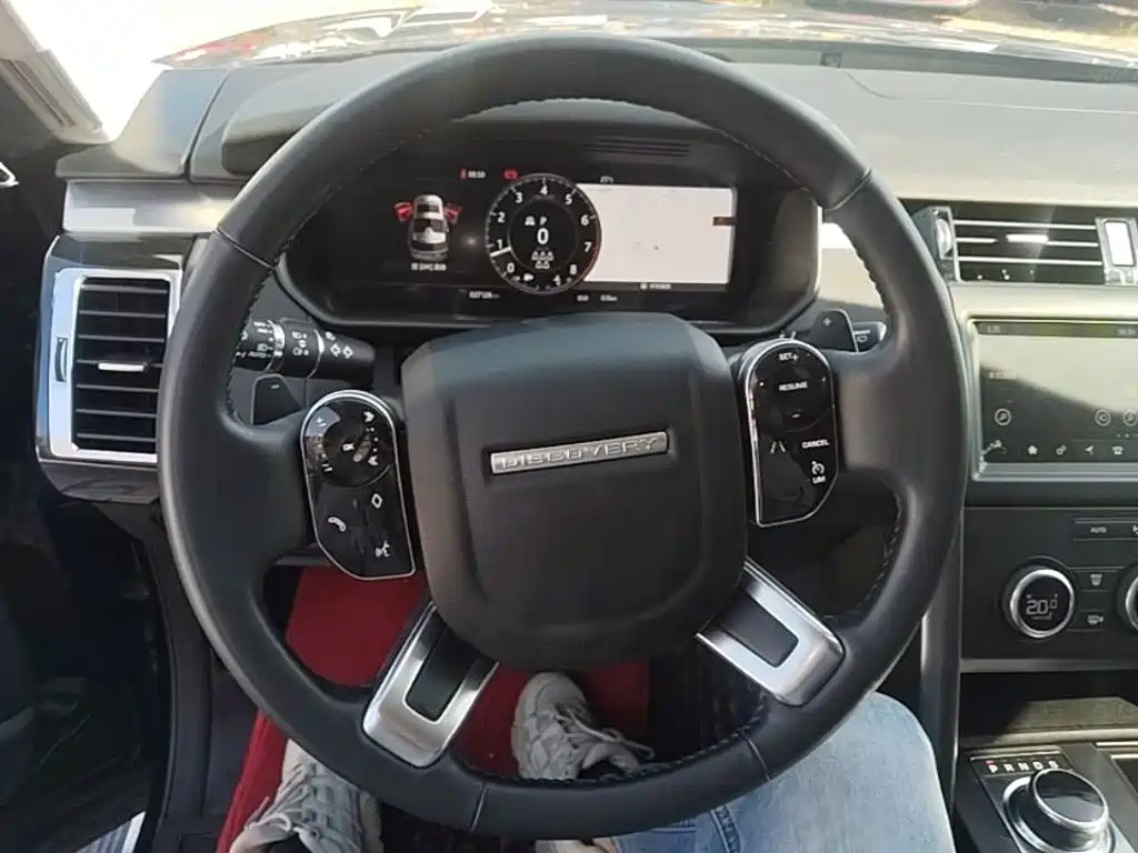 Land Rover Discovery — миниатюра 7