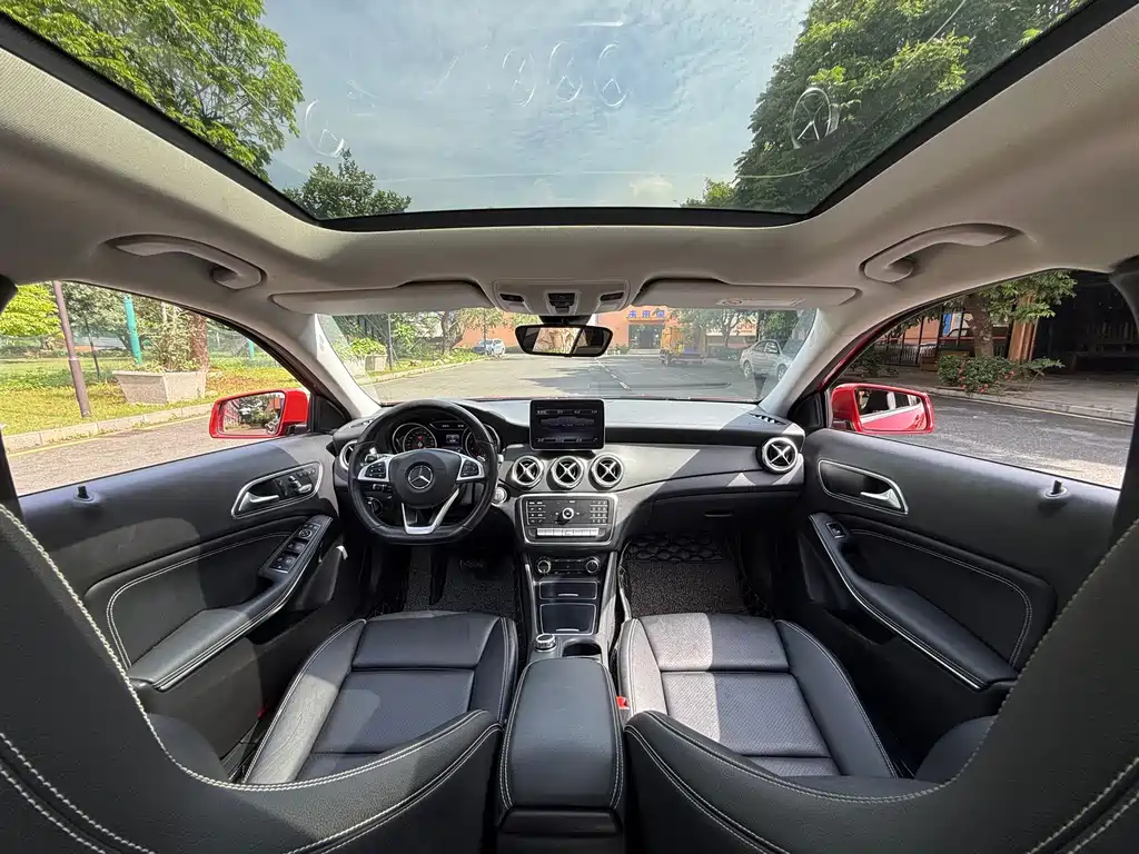 Mercedes-Benz GLA — миниатюра 11