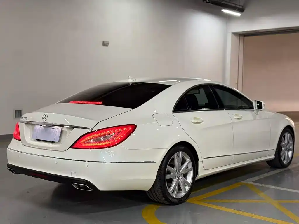 Mercedes-Benz CLS 2012 CLS 300 CGI