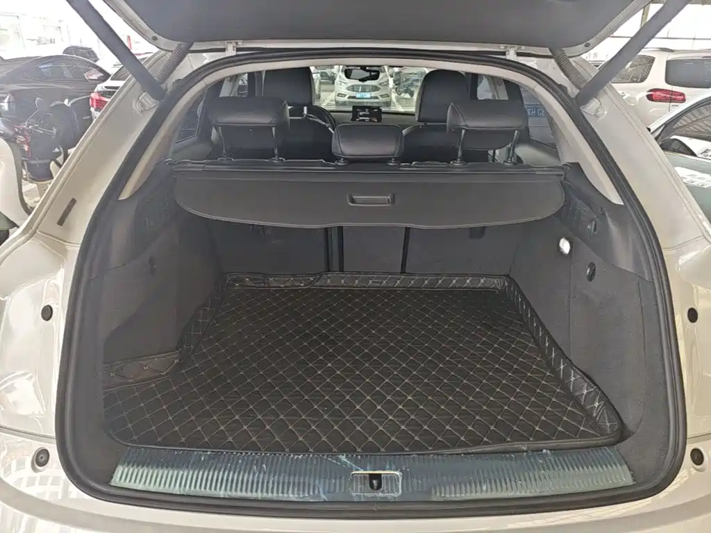Audi Q3 — миниатюра 19