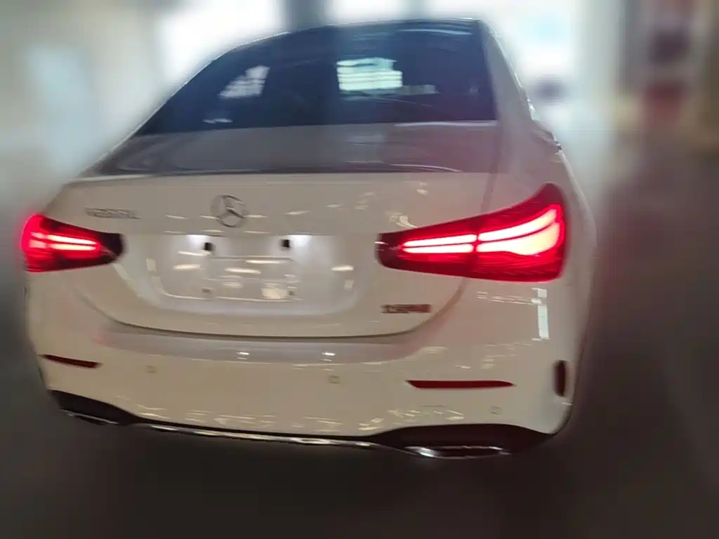 Mercedes-Benz A-Class — миниатюра 10