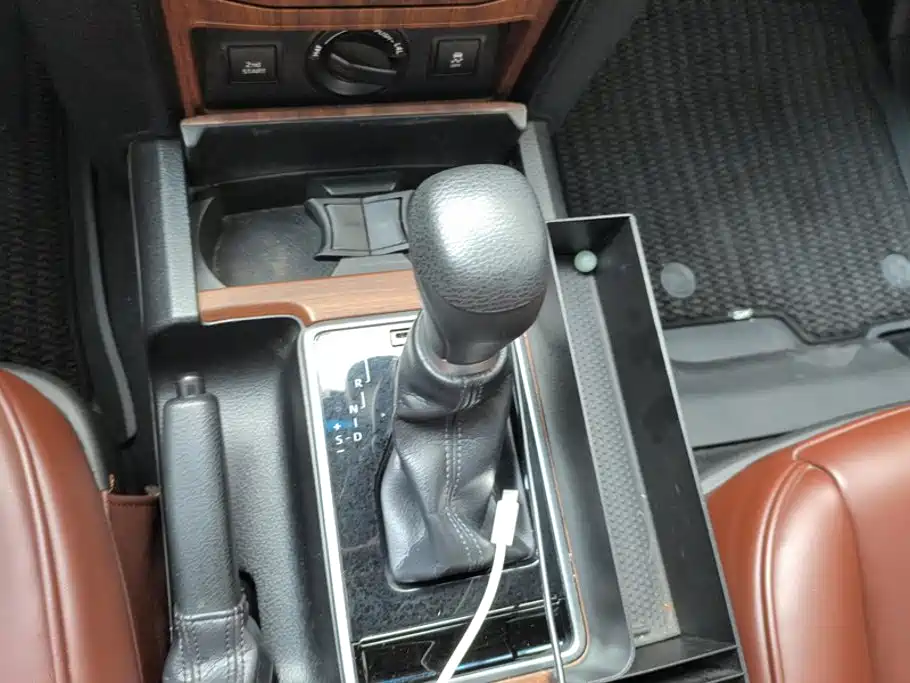 Toyota Prado (Import) — миниатюра 16