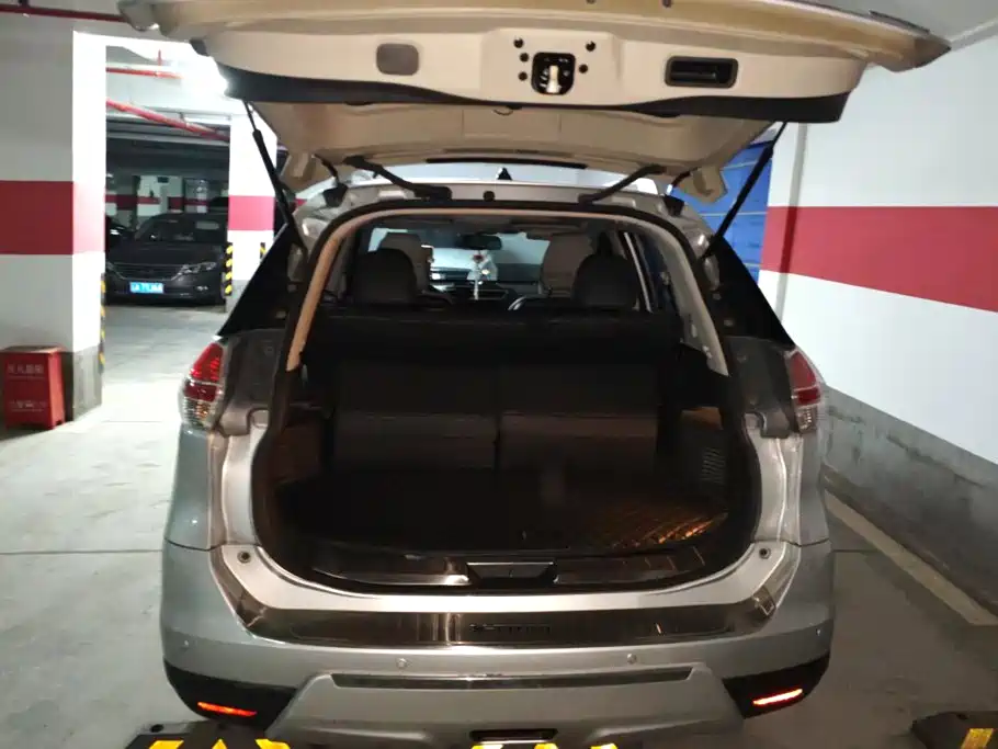 Nissan X-Trail — миниатюра 4