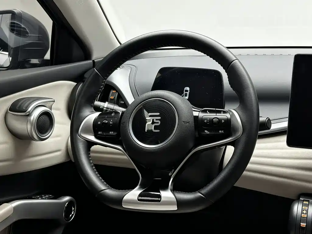 BYD Yuan Plus — миниатюра 11