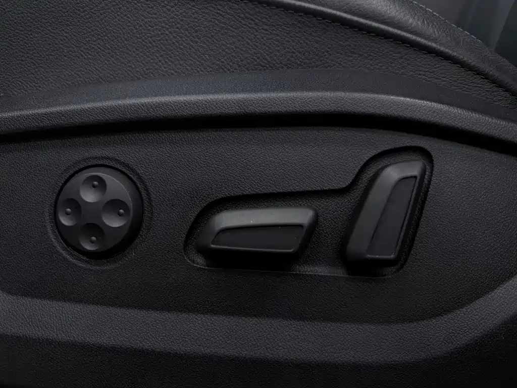 Audi Q2L — миниатюра 13