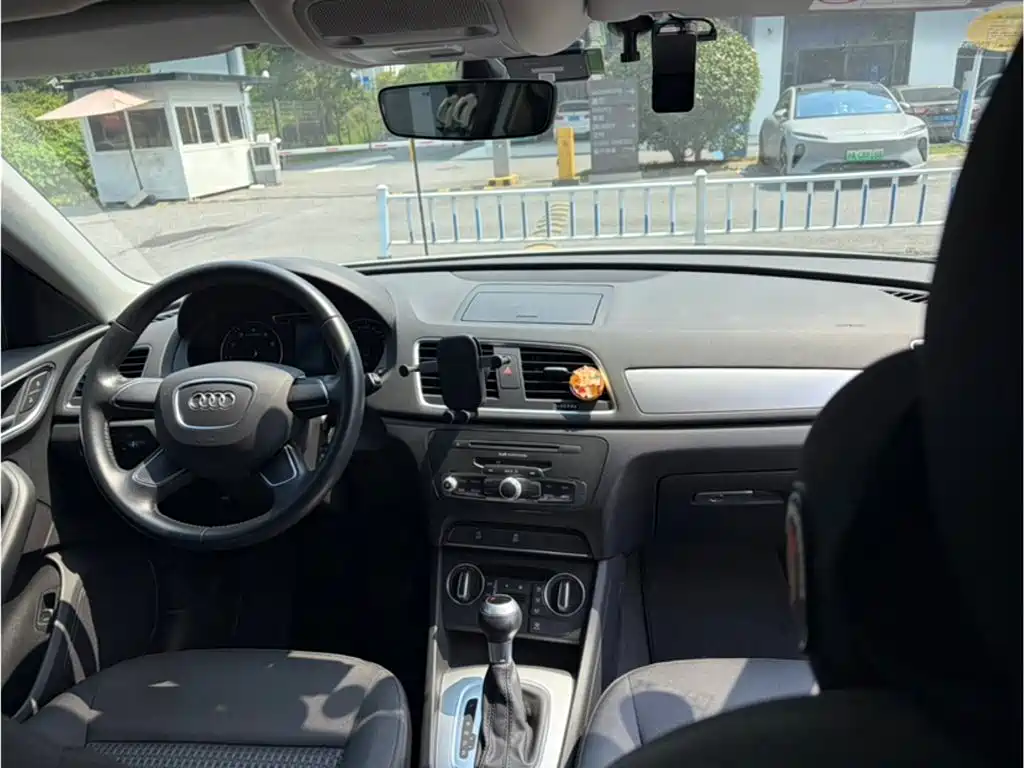 Audi Q3 — миниатюра 7