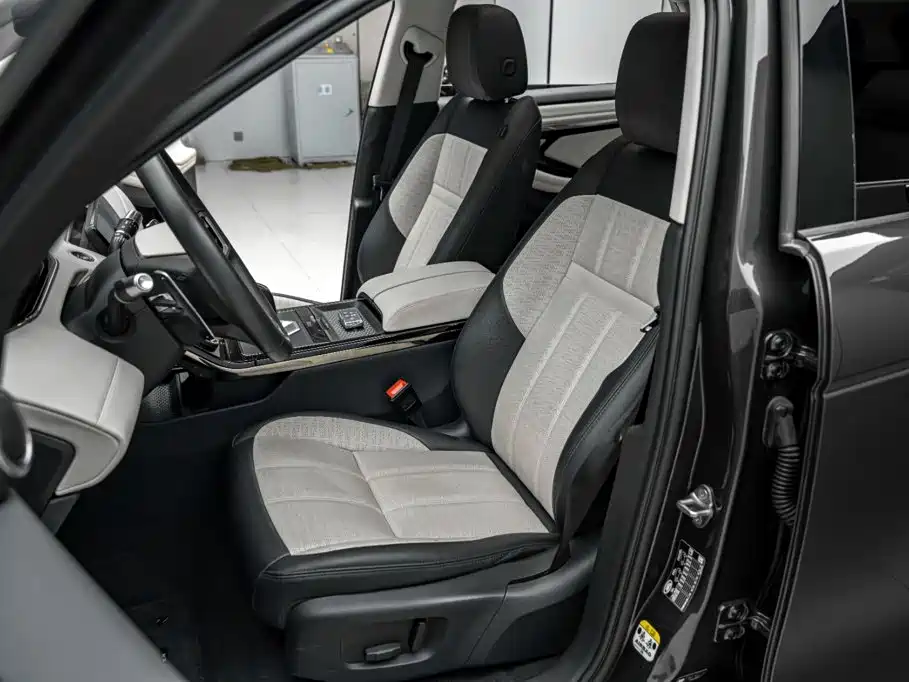Land Rover Evoque — миниатюра 22