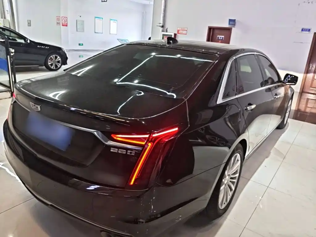 Cadillac CT6 — миниатюра 7
