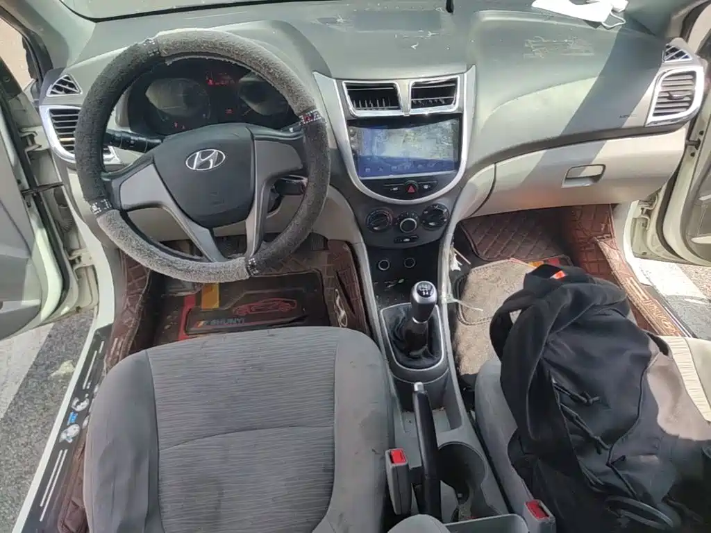 Hyundai Verna — миниатюра 16