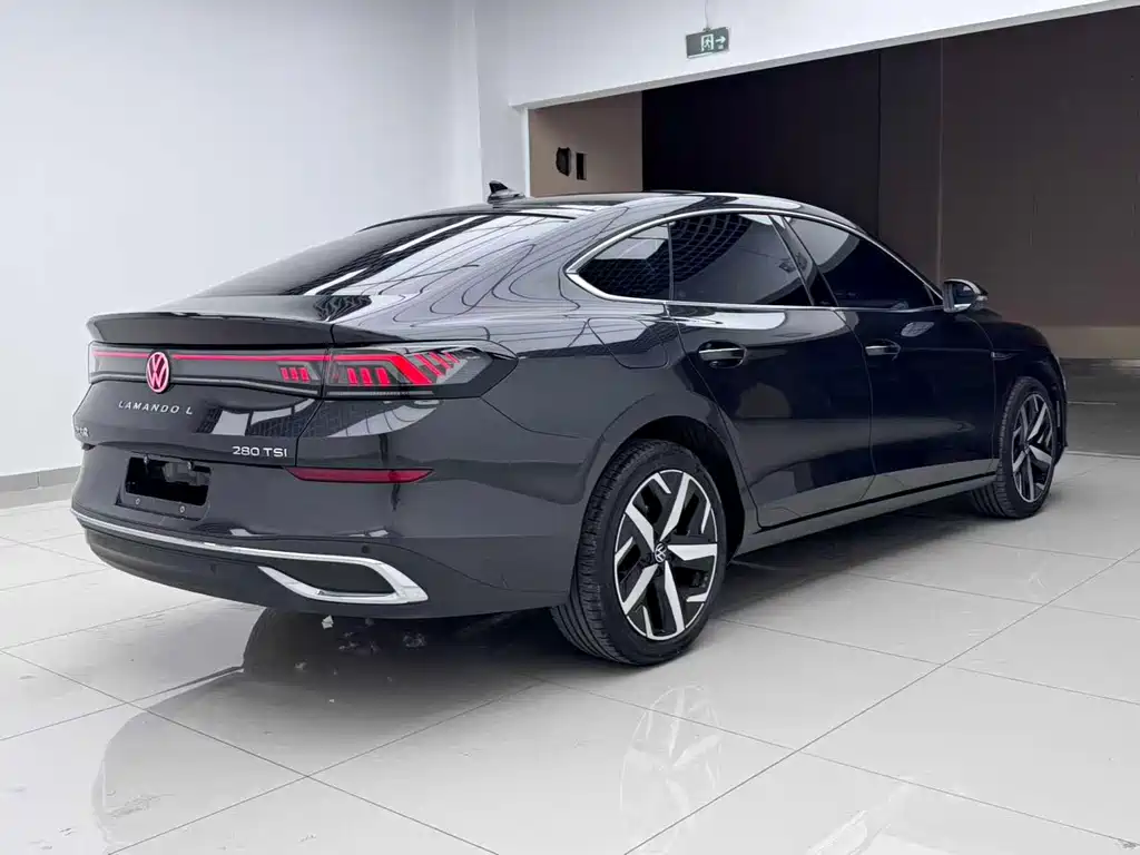 Volkswagen Lamando — миниатюра 6