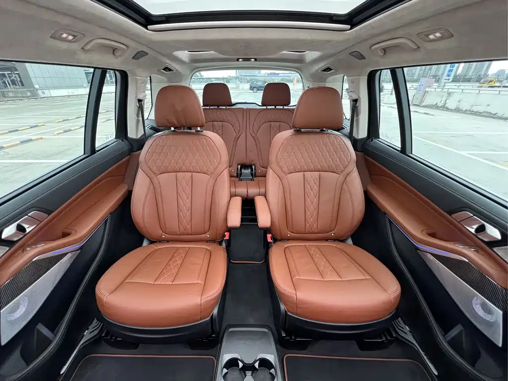 BMW X7 M60i 2023 xDrive M60i