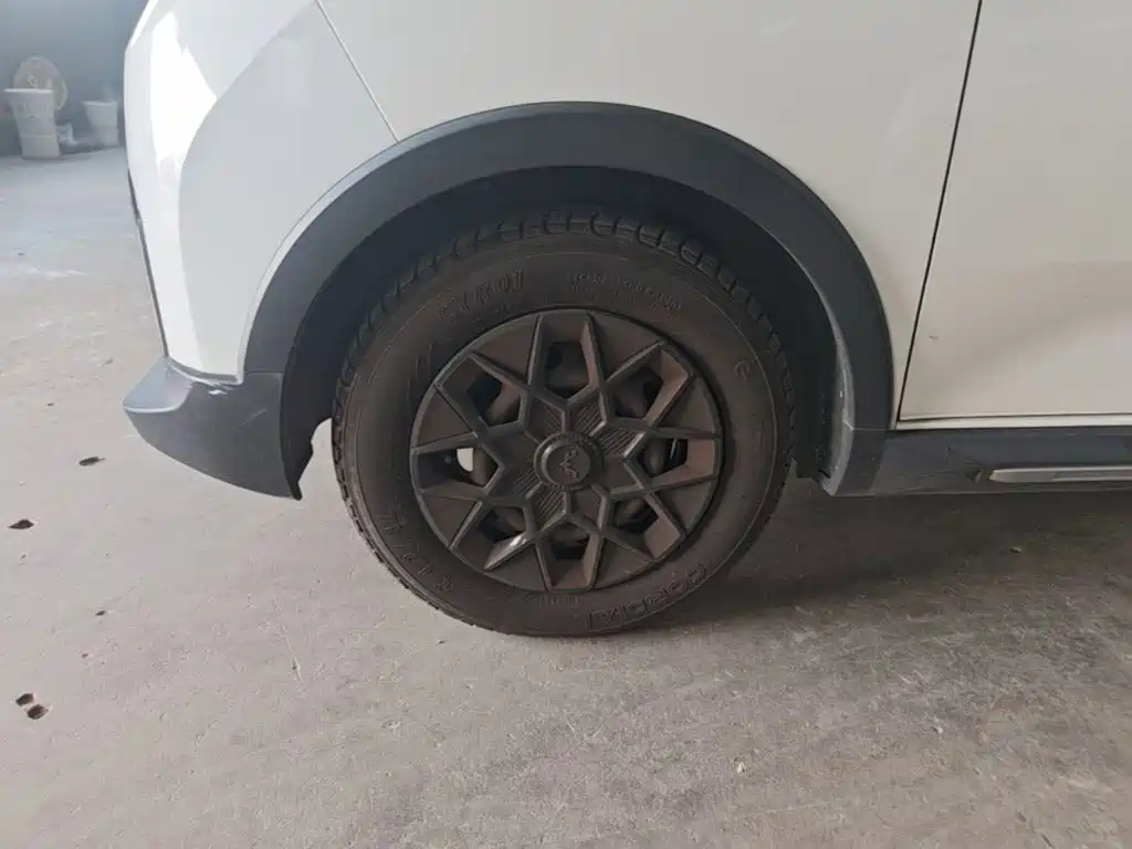 Wuling MINIEV — миниатюра 23