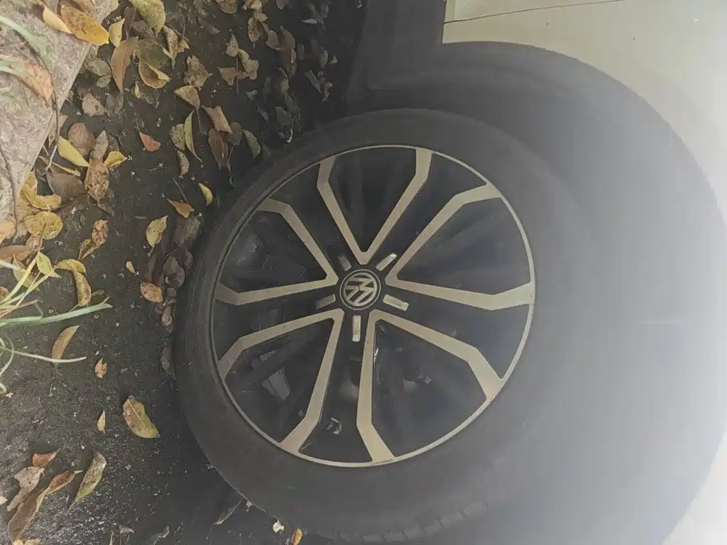 Volkswagen T-Roc — миниатюра 8