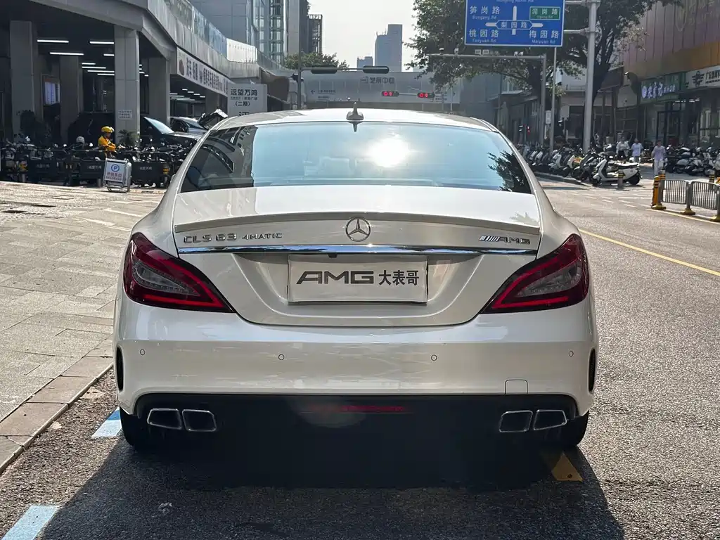 Mercedes-Benz CLS AMG — миниатюра 15