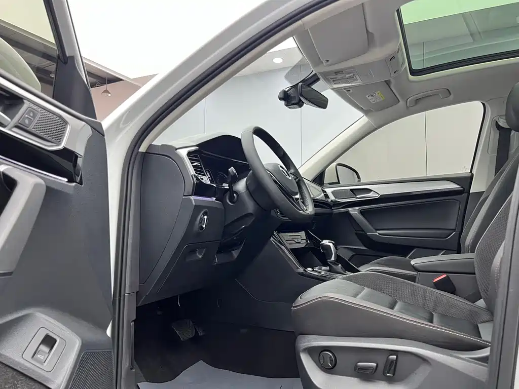 Volkswagen Tayron — миниатюра 7