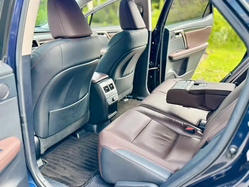 Lexus RX — миниатюра 7