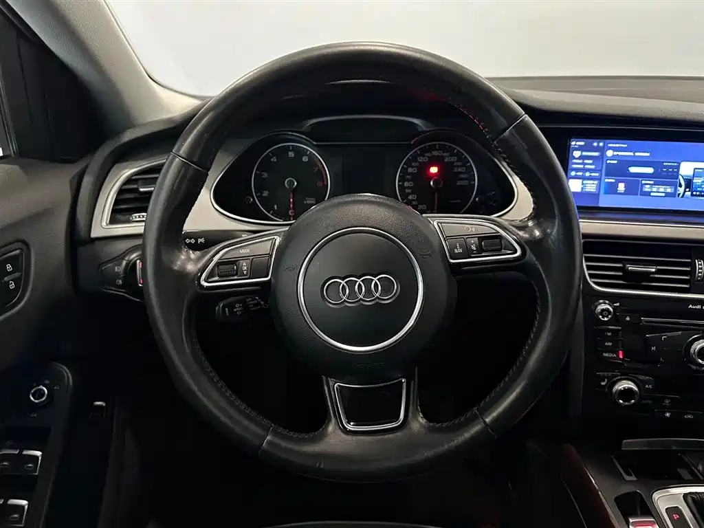 Audi A4L — миниатюра 9