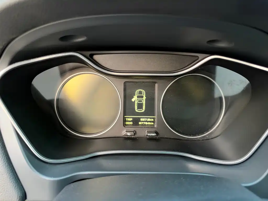 Geely Vision X6 — миниатюра 7