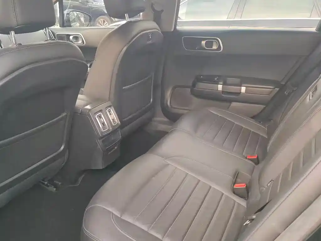 Citroen C6 - фото 9