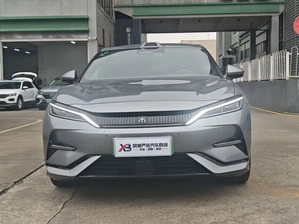 BYD Song L EV L EV 2025 Smart Drive 662km