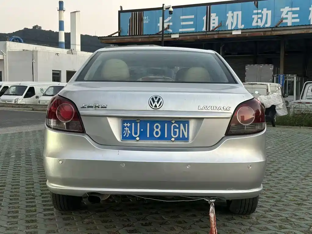 Volkswagen Lavida — миниатюра 9