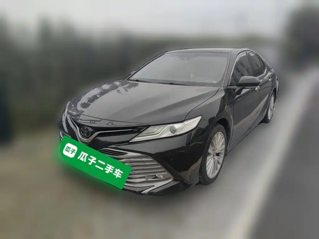 Toyota Camry — миниатюра 2