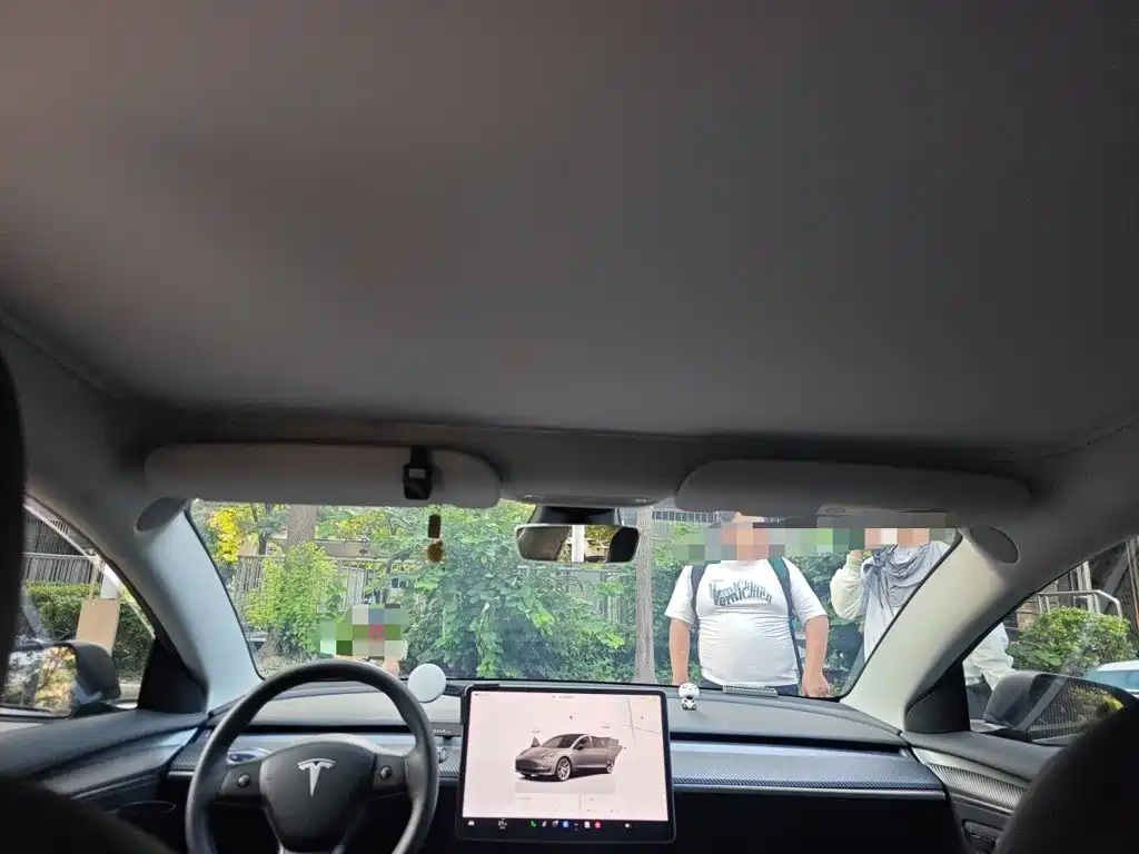 Tesla Model 3 — миниатюра 9