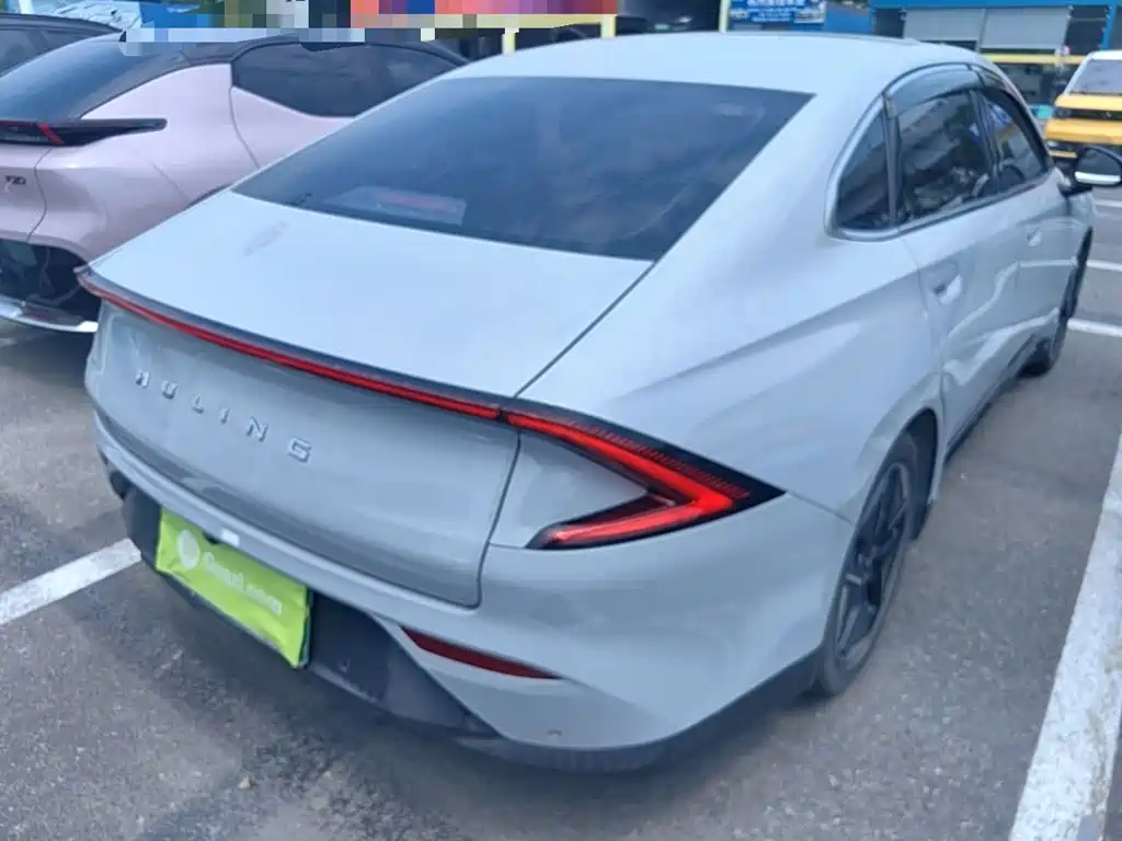 Wuling Xingguang — миниатюра 7