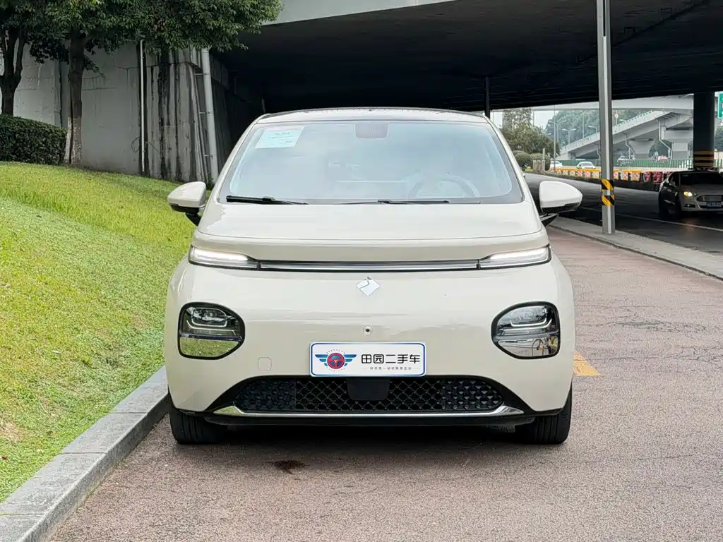 Baojun Yunduo — миниатюра 2