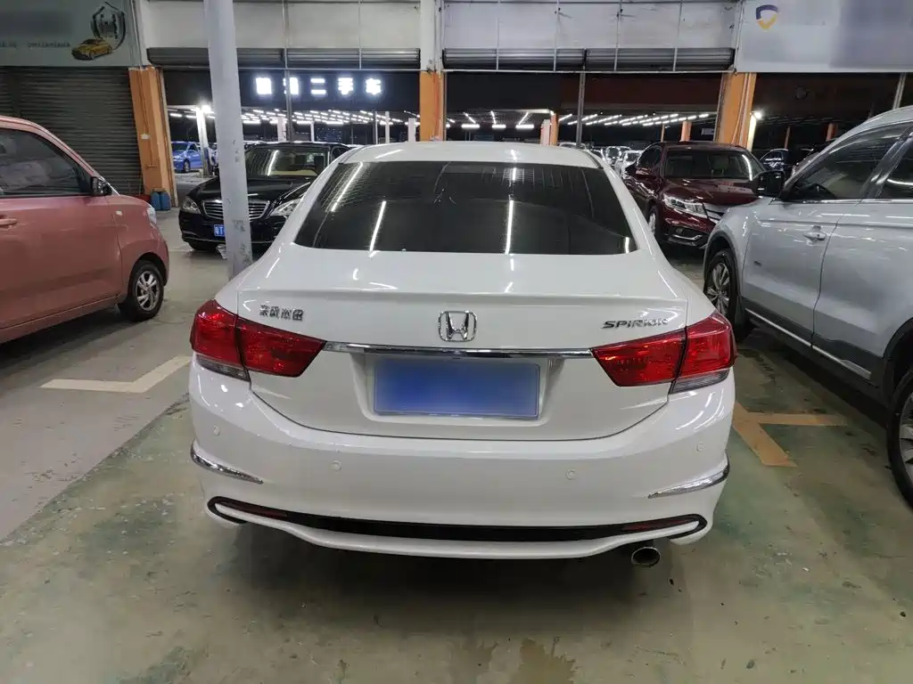 Honda Spirior — миниатюра 6