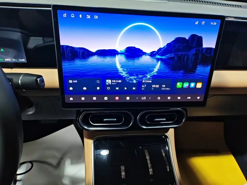 Leapmotor Leapmotor C01 — миниатюра 13