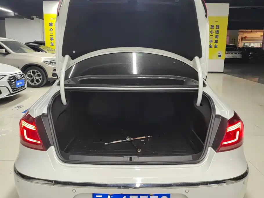 Volkswagen CC — миниатюра 4