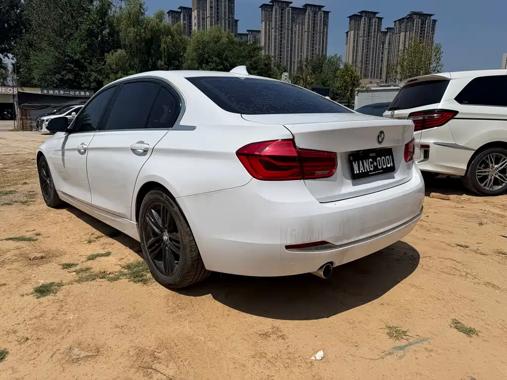 BMW 3 Series — миниатюра 7
