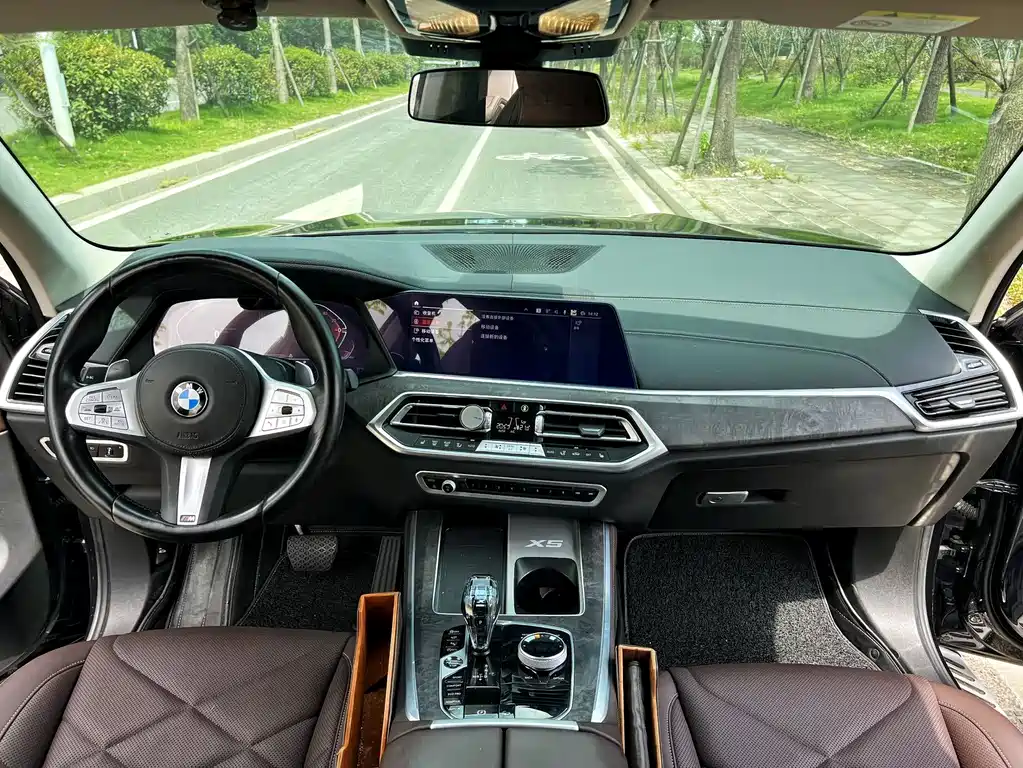 BMW X5 — миниатюра 6