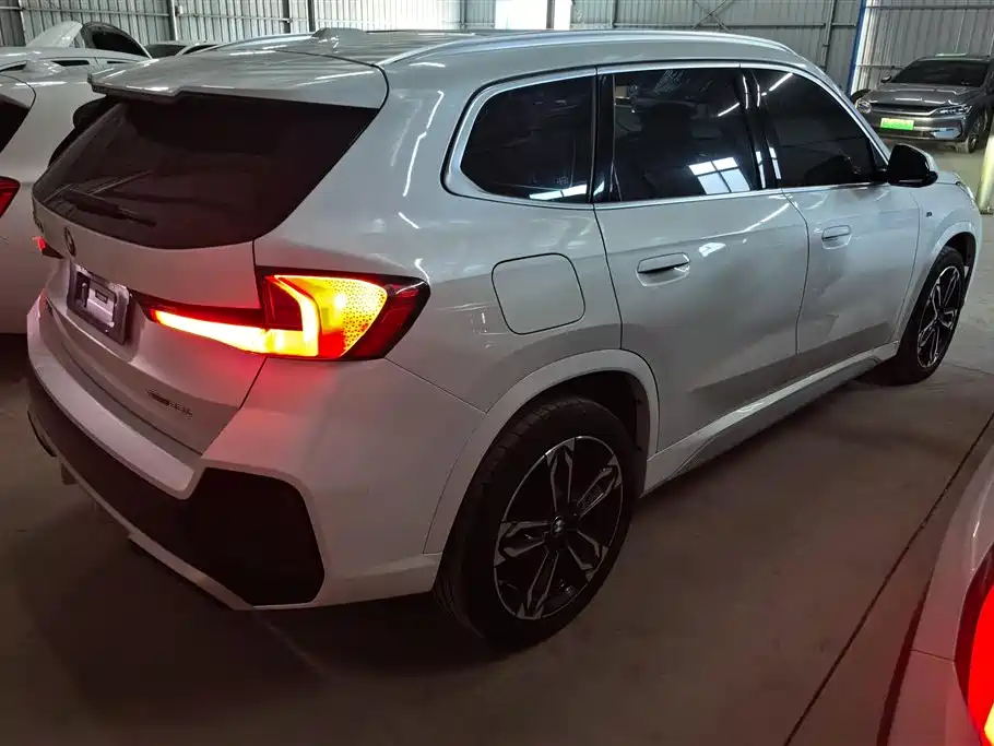 BMW X1 2023 sDrive25Li X