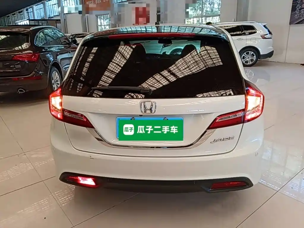 Honda Jade — миниатюра 6