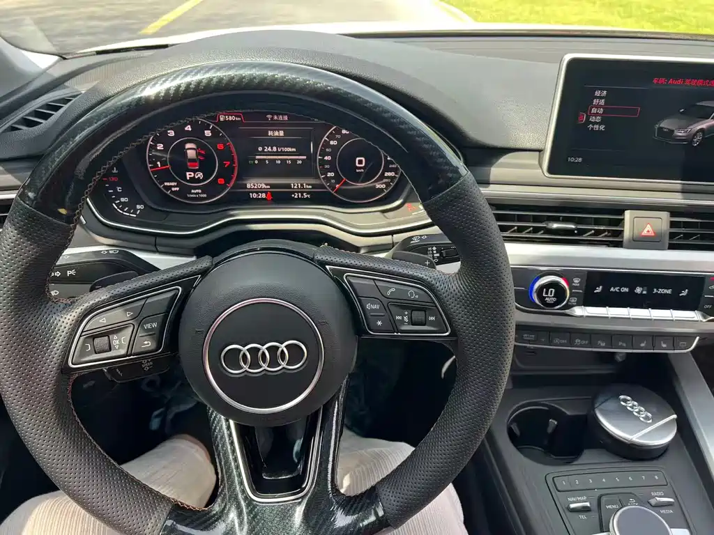 Audi A4L — миниатюра 17
