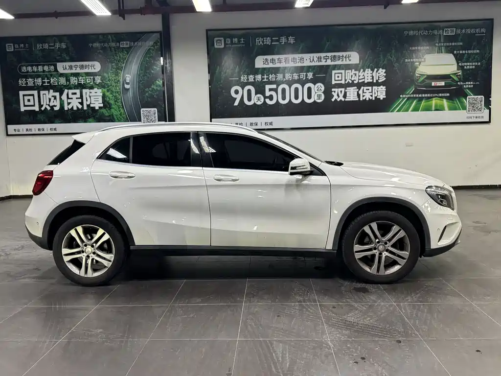Mercedes-Benz GLA (Import) — миниатюра 8