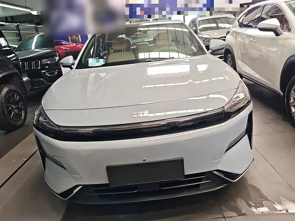 GEELY GALAXY GALAXY L6