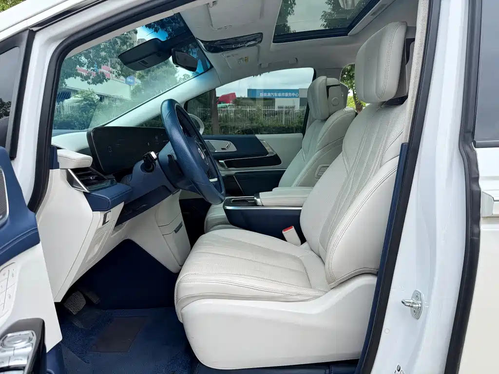 Buick Century — миниатюра 5