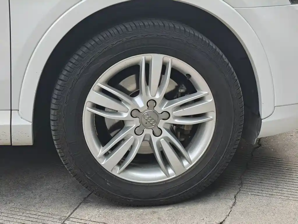 Audi Q3 — миниатюра 14