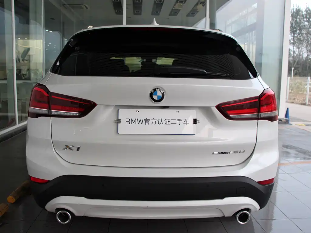 BMW X1 — миниатюра 9
