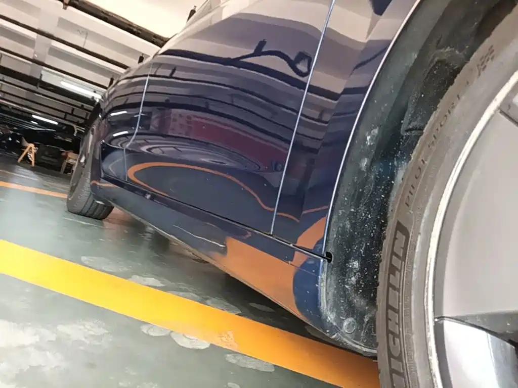 Tesla Model 3 — миниатюра 21