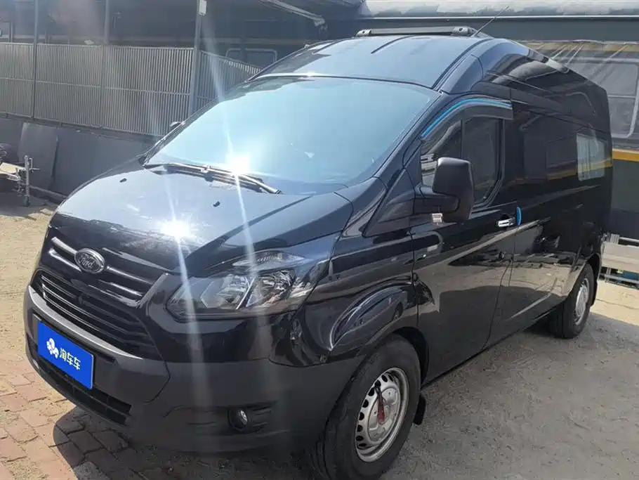 Ford Transit 2022