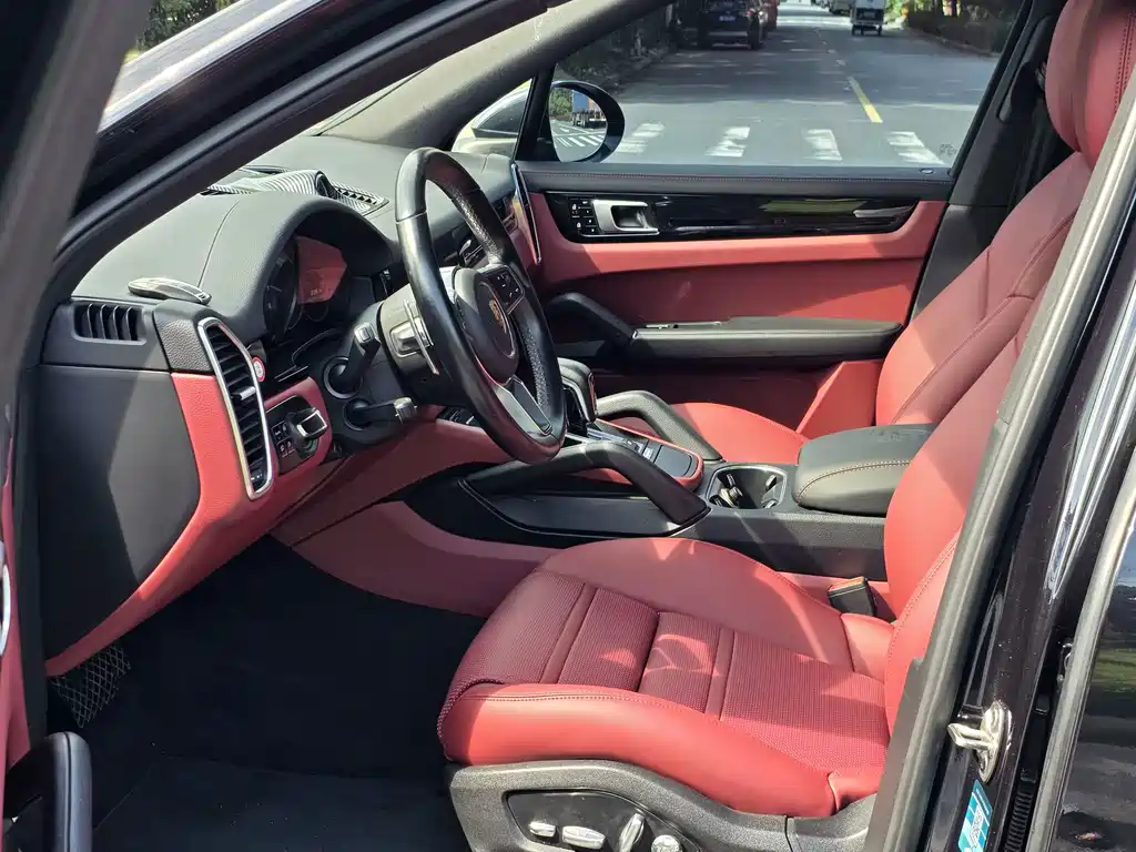 Porsche Cayenne 2019 Cayenne 3.0T